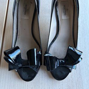 Valentino Patent Leather Bow Accent Pumps